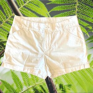 COLUMBIA Sportswear Regular Fit White Court Shorts Size 6